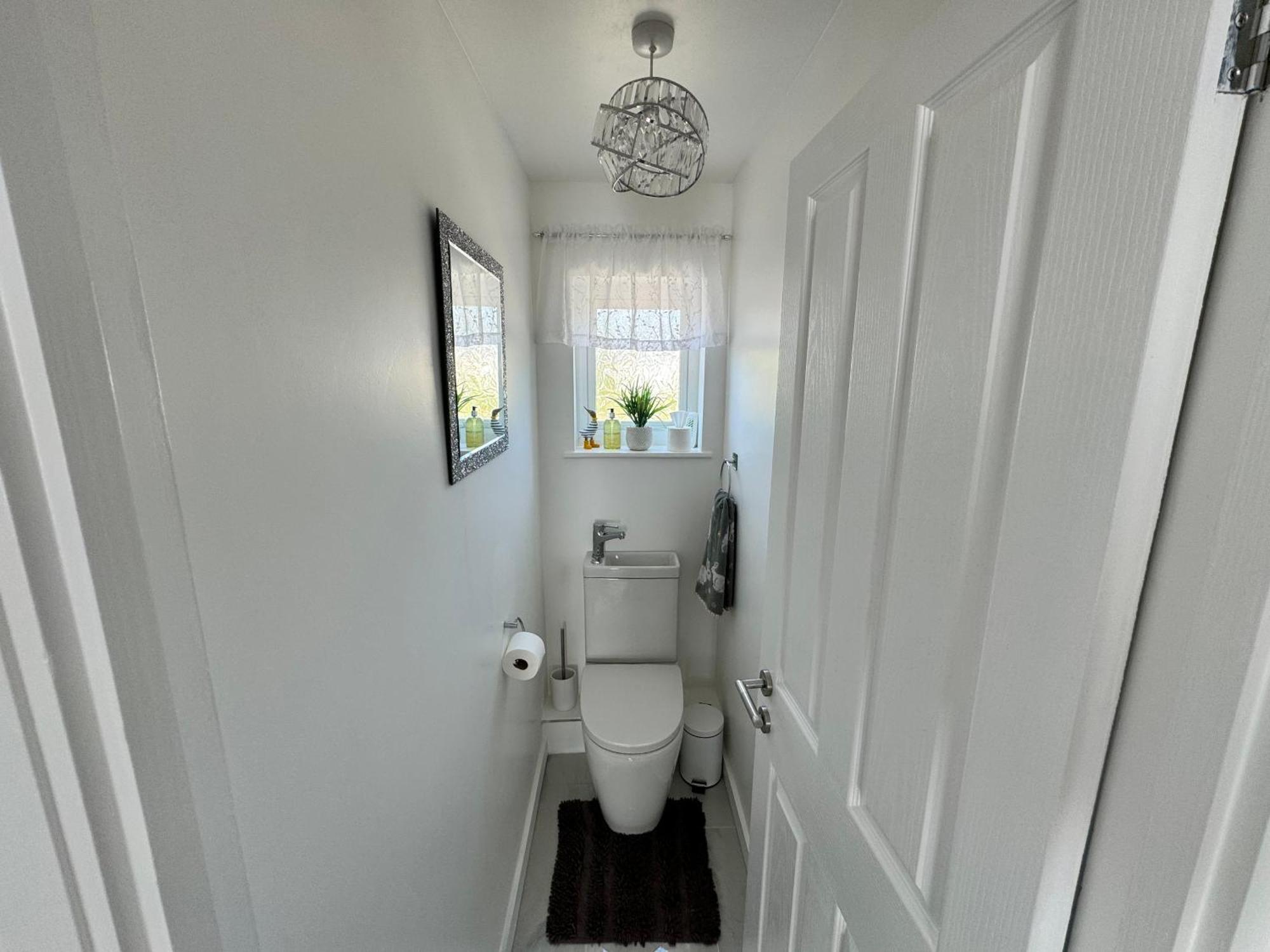 Villa Modern 3-Bed Hideaway Near Westgate With Parking Canterbury Exterior foto